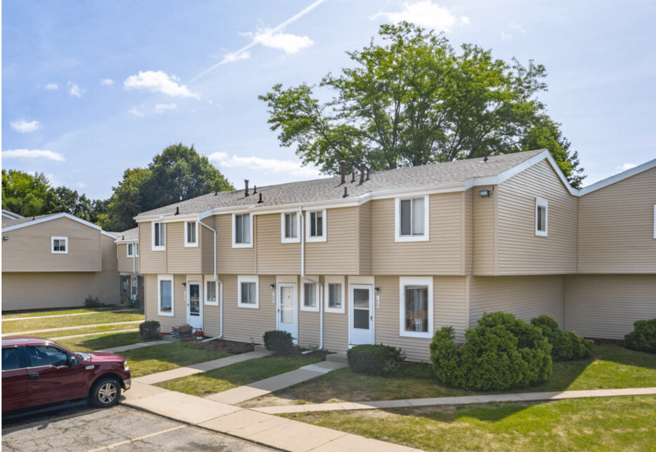 Arrowtree Apartments 4568 Blackstone Trl, Okemos, MI 48864 Zumper