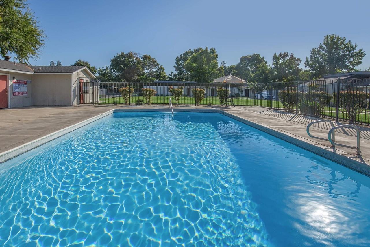 Saratoga Apartments 669 Loughborough Dr, Merced, CA 95348 Zumper