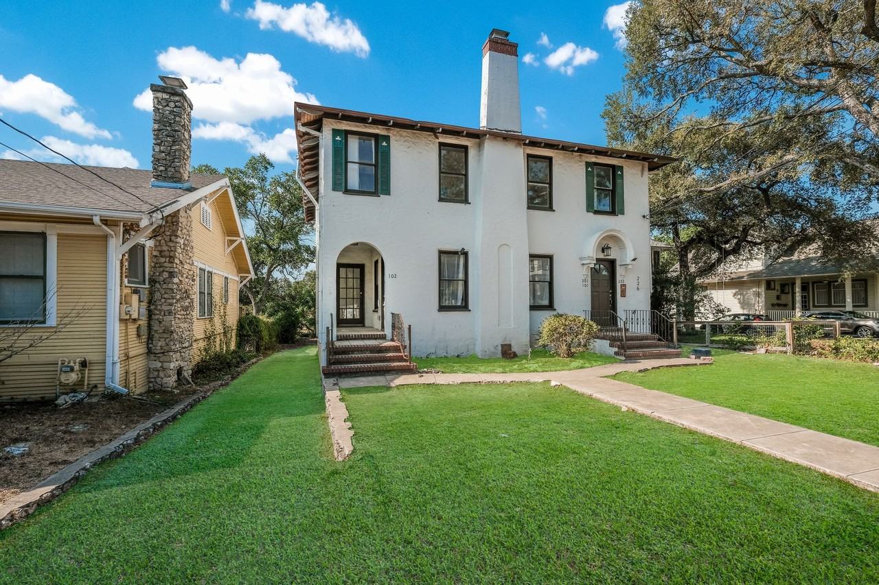 Historic Monte Vista Meets Modern Convenience Apartments 226 E