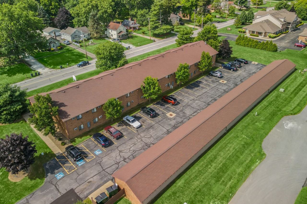 The Eastwood in Colony Park Apartments 2275 Eastwood Ave, Akron, OH