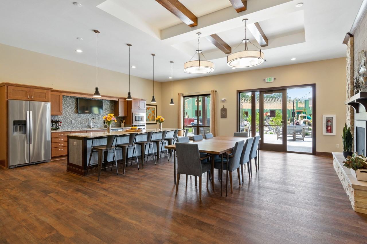 Saxony Village Apartments N115W16170 Saxony Village Blvd, Germantown