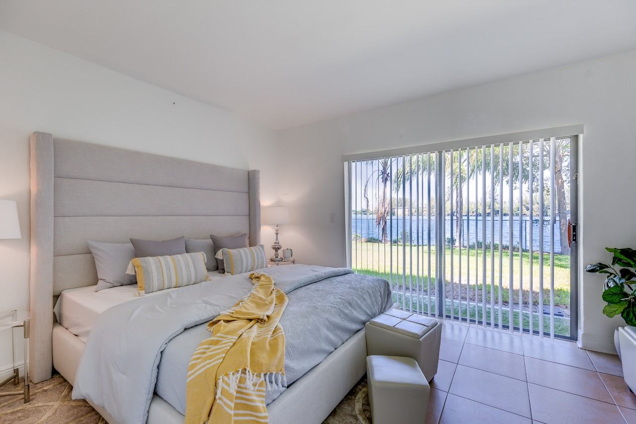 New Castle Lake Apartments 1401 Nw 103rd St, Miami, FL 33147 Zumper