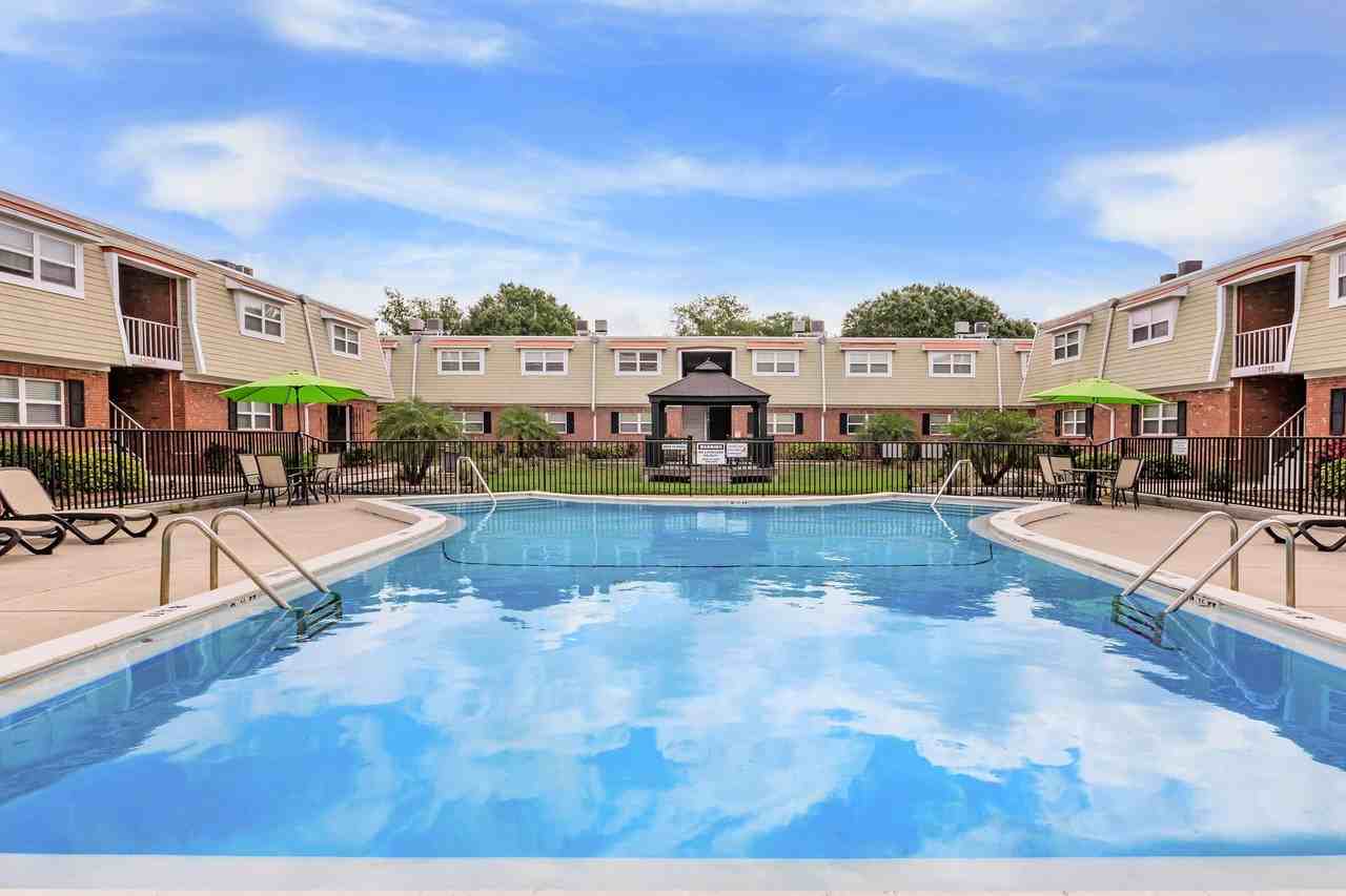 Greenbriar Villas Apartments 13214 Bunn Cir, Tampa, FL 33612 Zumper