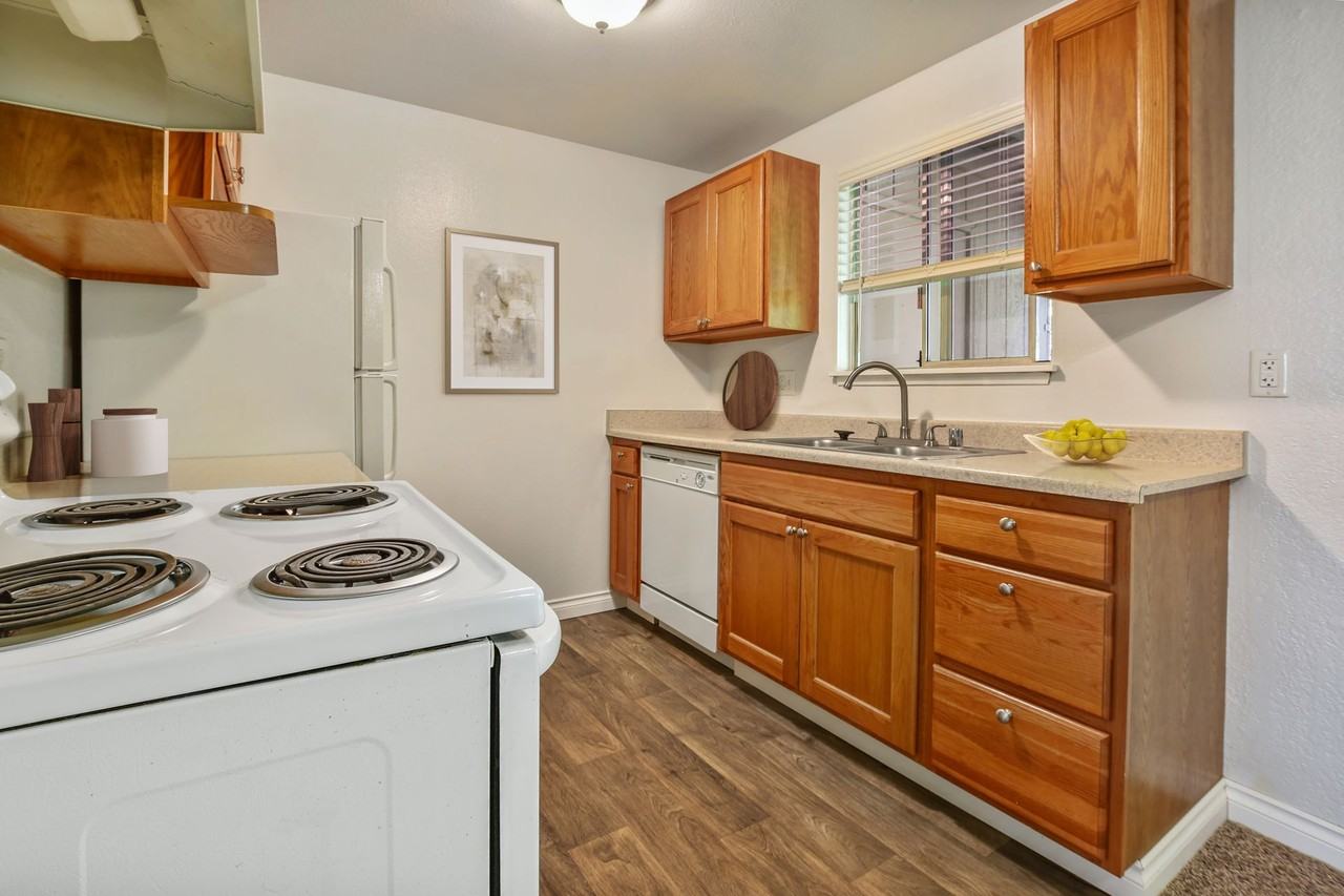 Ensign I & II Apartments 425 Ensign Rd Ne, Olympia, WA 98506 Zumper