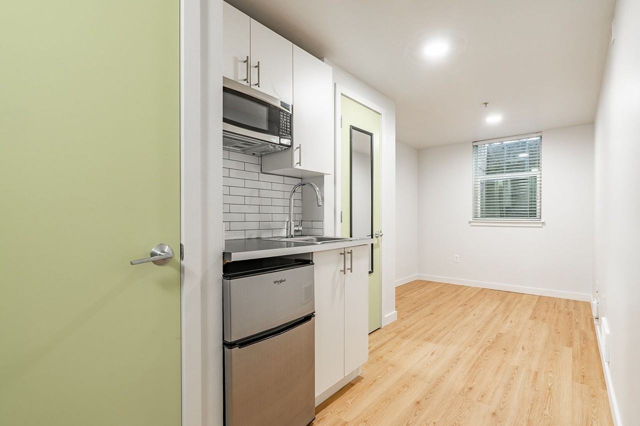 Efficient and Convenient Apartment in Alcove First Hill Apartments