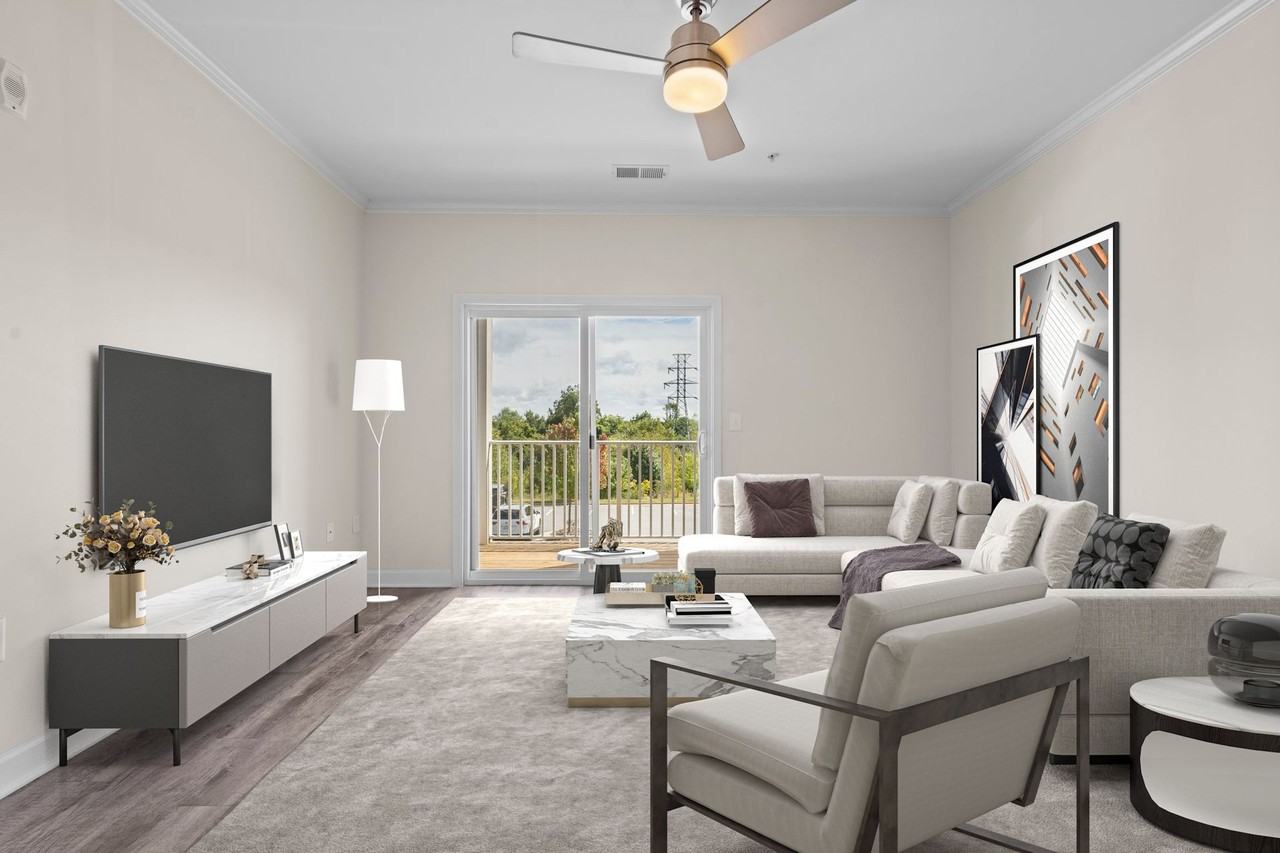 Hawks Landing Luxury Apartments 2778 2nd St Ne, Hickory, NC 28601