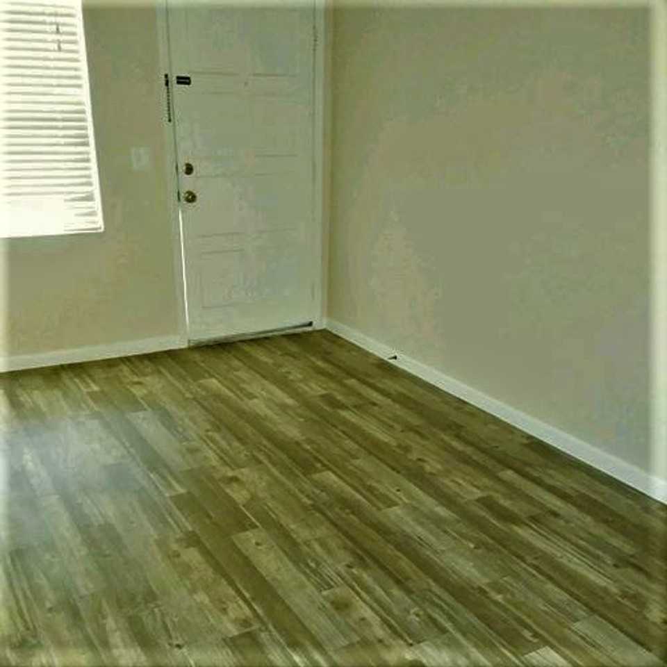 Seaboard Oaks Apartments 5700 Fishing Pen Creek Ct, Jacksonville, FL