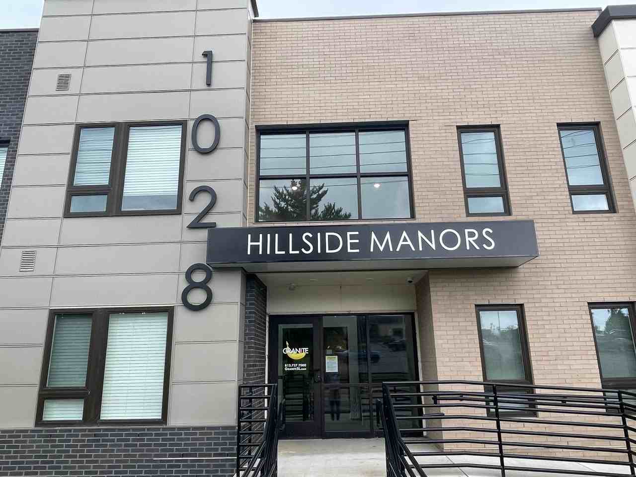Hillside Manors Apartments 1028 E Hillside Dr, Bloomington, IN 47401