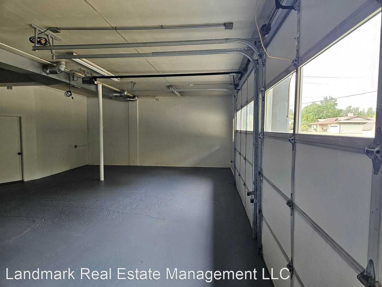 2095 Yew Street Road Apartments 2095 Yew Street Rd, Bellingham, WA