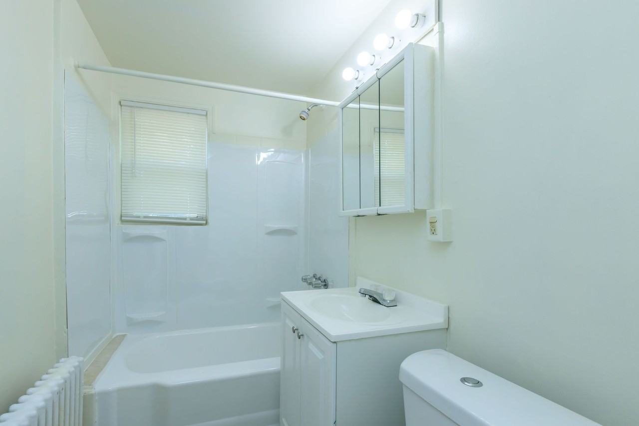 Home to Nottingham Apartments in Hamilton, NJ 1310 Nottingham