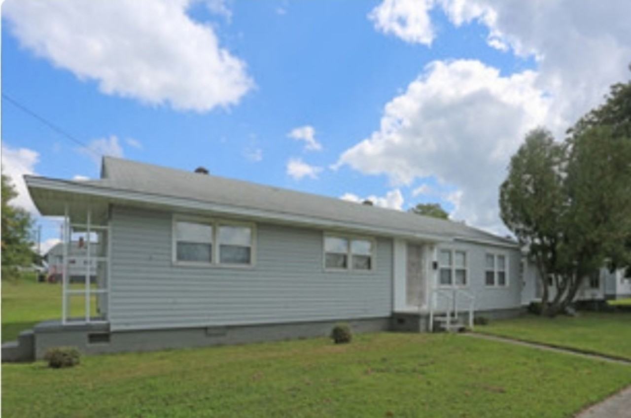 Villas at Park Terrace Desireable, spacious, townhomes near Downtown