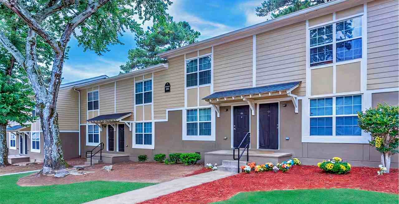 Crystal at Harwell, LLC Apartments 1021 Harwell Rd Nw, Atlanta, GA