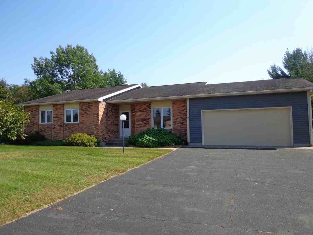 Woodridge Housing Apartments 834 Evergreen Pass, Tomah, WI 54660 Zumper