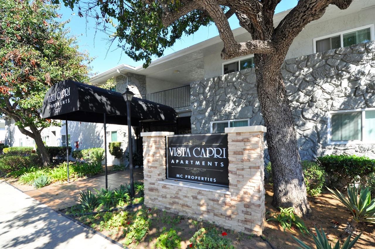 Vista Capri Apartments in Kearny Mesa 3277 Berger Ave, San Diego, CA