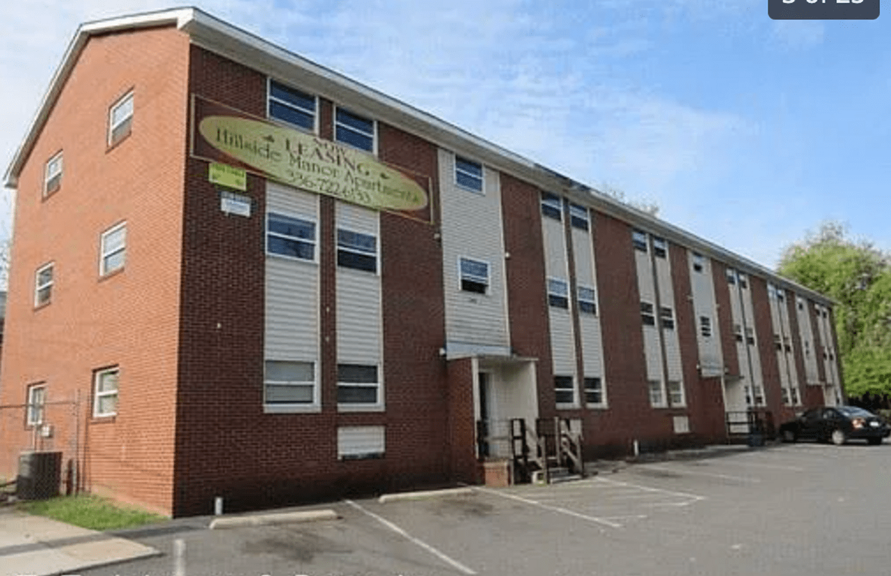Hillside Manor Apartments 1626 N Chestnut St, WinstonSalem, NC 27105