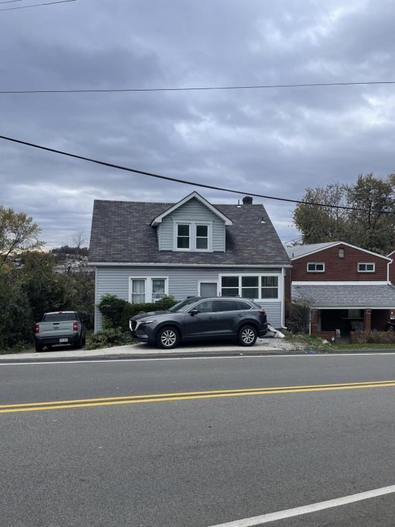 3310 Provost Rd, Whitehall, PA 15227 1 Bedroom Apartment for 750/month