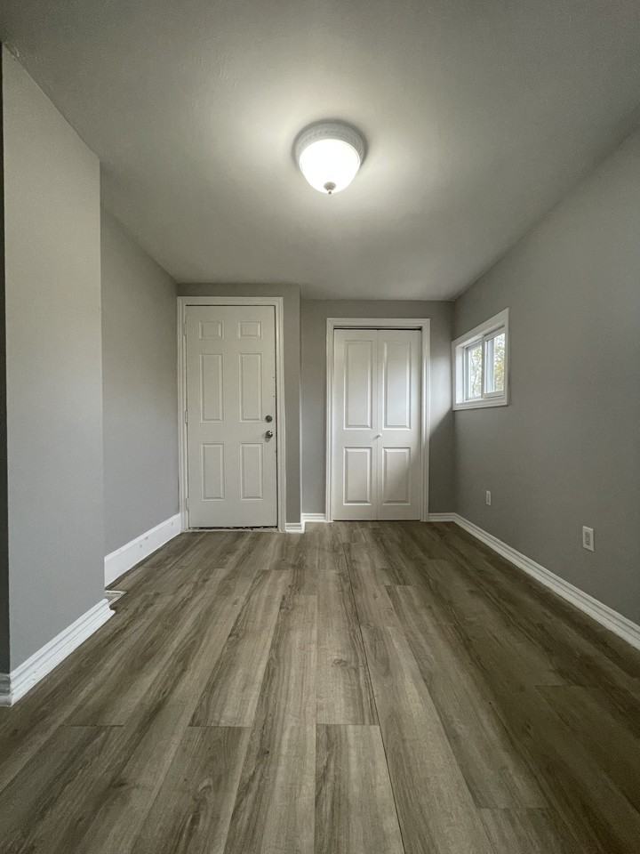 174 Rosslyn Avenue North Apartments 174 Rosslyn Ave N, Hamilton, ON