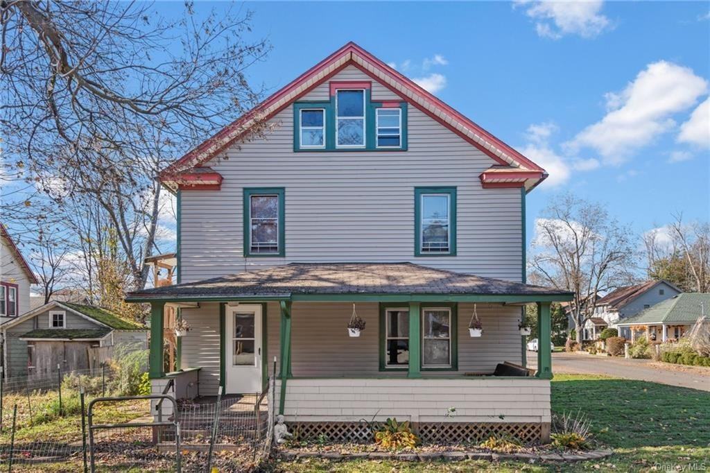 7 Cottage St 2, Wallkill, NY 12589 2 Bedroom Apartment for 1,800