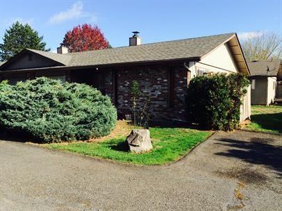 NE34 Duplexes Apartments 5803 and 5815 NE 34th Street, Vancouver, WA