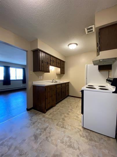 Parkside Apartments 316 Wilson St W, Norwood Young America, MN 55368