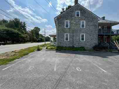 Lincoln Highway 5655, Apt C Apartments 5655 Lincoln Hwy, York, PA