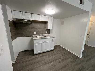 555 Elberon Avenue Apartments 555 Elberon Ave, Cincinnati, OH 45205