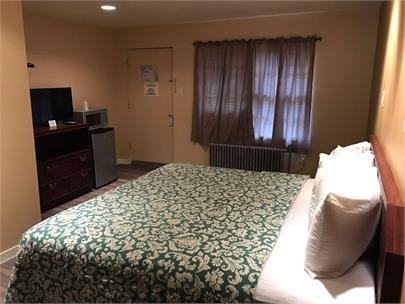 Madison Spence Apartments 3575 E Washington Ave, Madison, WI 53704