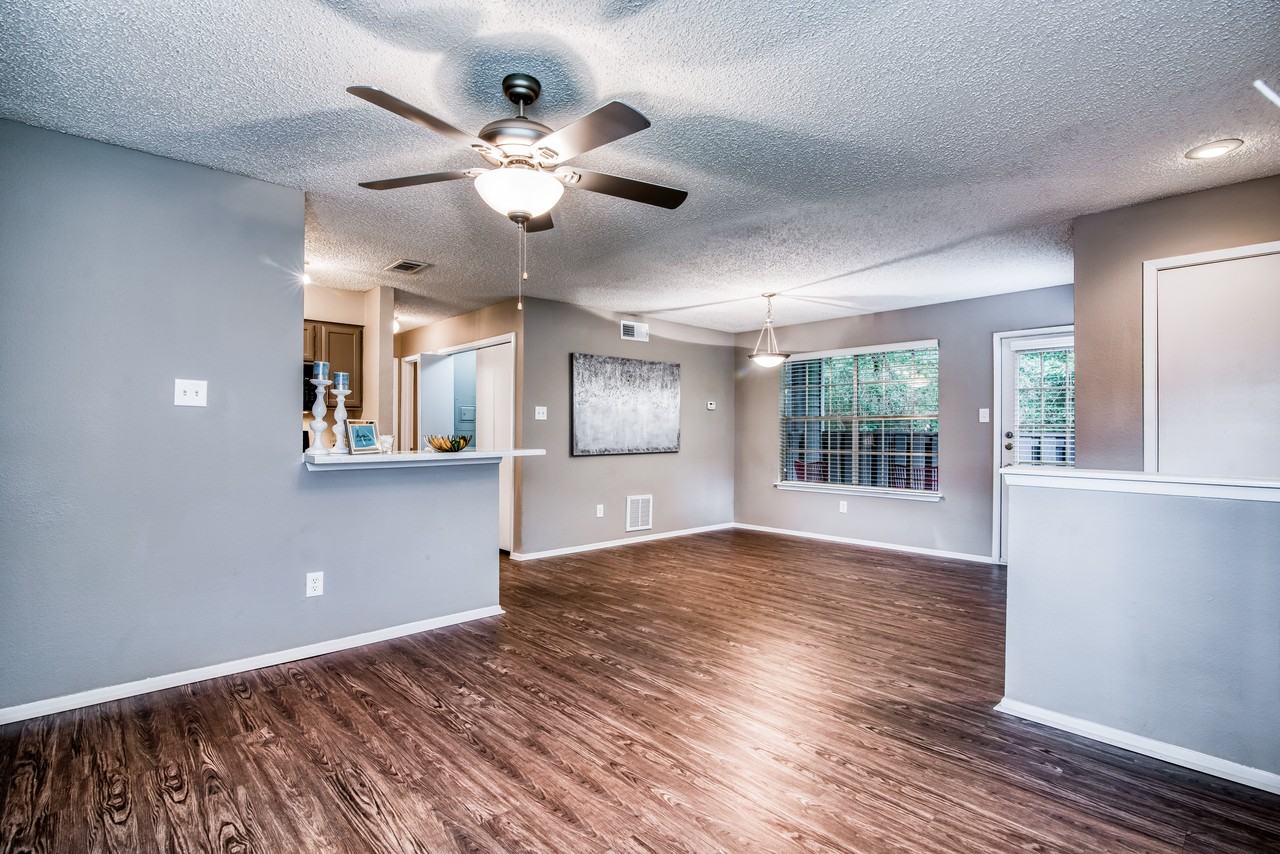 Woodwind Village Apartments 26001 Budde Rd, The Woodlands, TX 77380