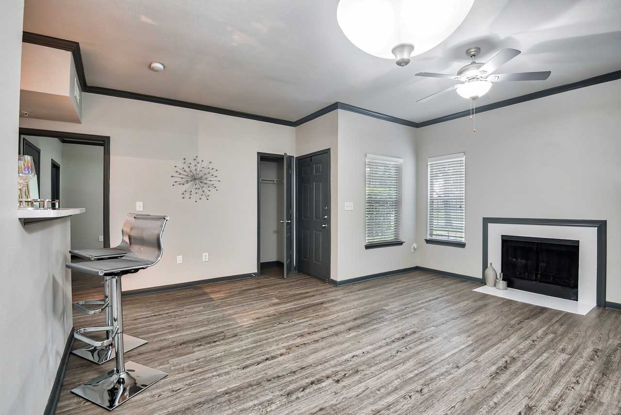 Trails At Eldridge Parkway Apartments 10000 N Eldridge Pkwy, Houston