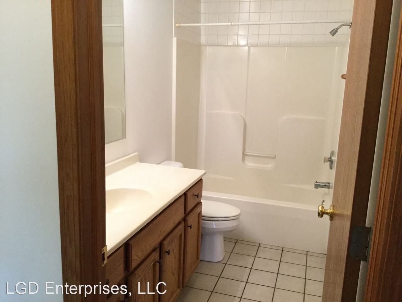 Creston Townhomes Apartments Creston townhomes, Creston, IL 60113