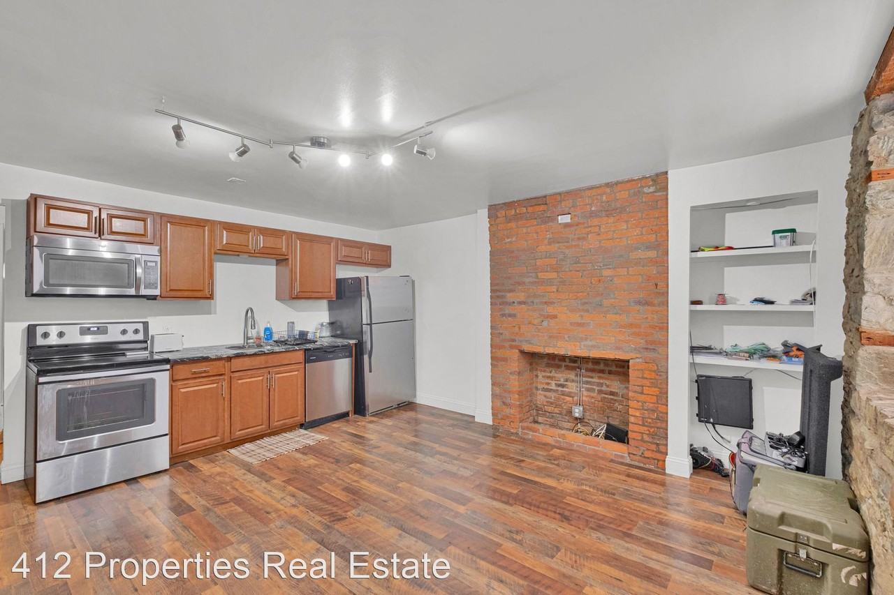 1721 Edwards Way Apartments in Southside Flats, Pittsburgh, PA 15203