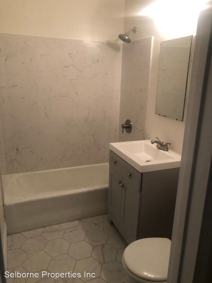 529 Callan Ave Apartments in Estudillo Estates Glen, San Leandro, CA