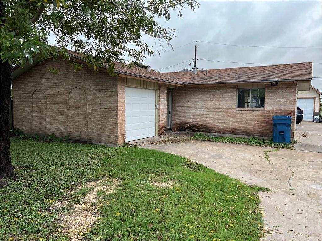 113 Lee Ave, Gregory, TX 78359 3 Bedroom House for 1,595/month Zumper