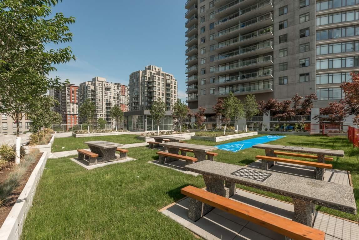 Aqua at Plaza 88 Apartments 900 Carnarvon St, New Westminster, BC V3M
