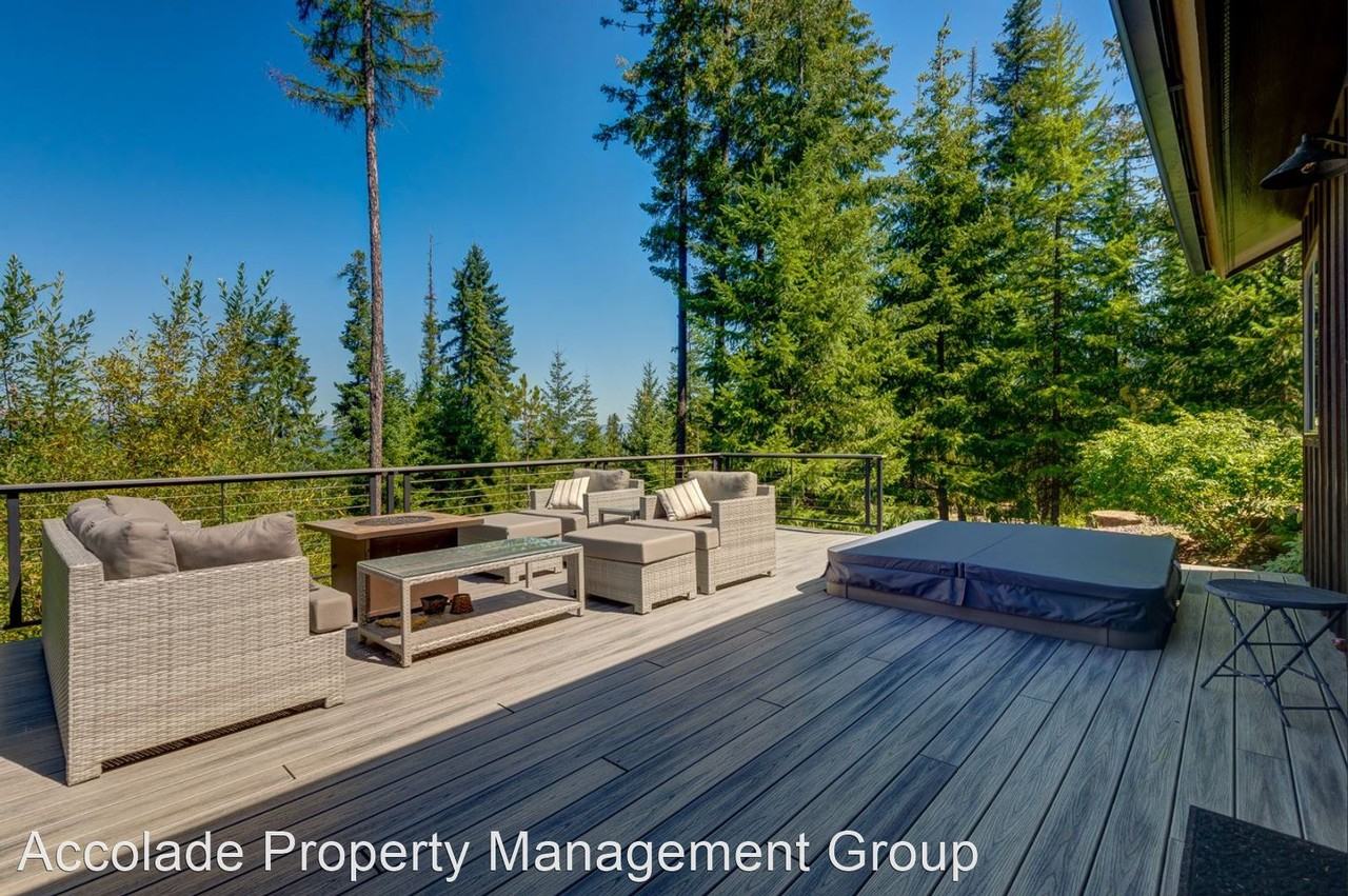 240 Snow Ridge Dr, Cle Elum, WA 98922 2 Bedroom House for 3,000/month