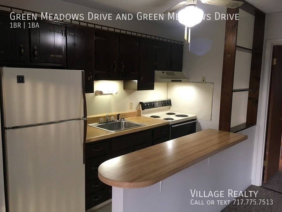 Green Meadows Drive & & Green Meadows Drive 544, Dallastown, PA 17313