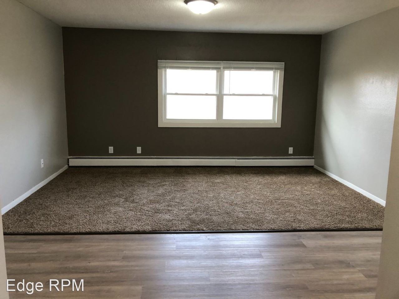 417 501 S 1st Avenue Apartments in New Hampton, IA 50659 Zumper