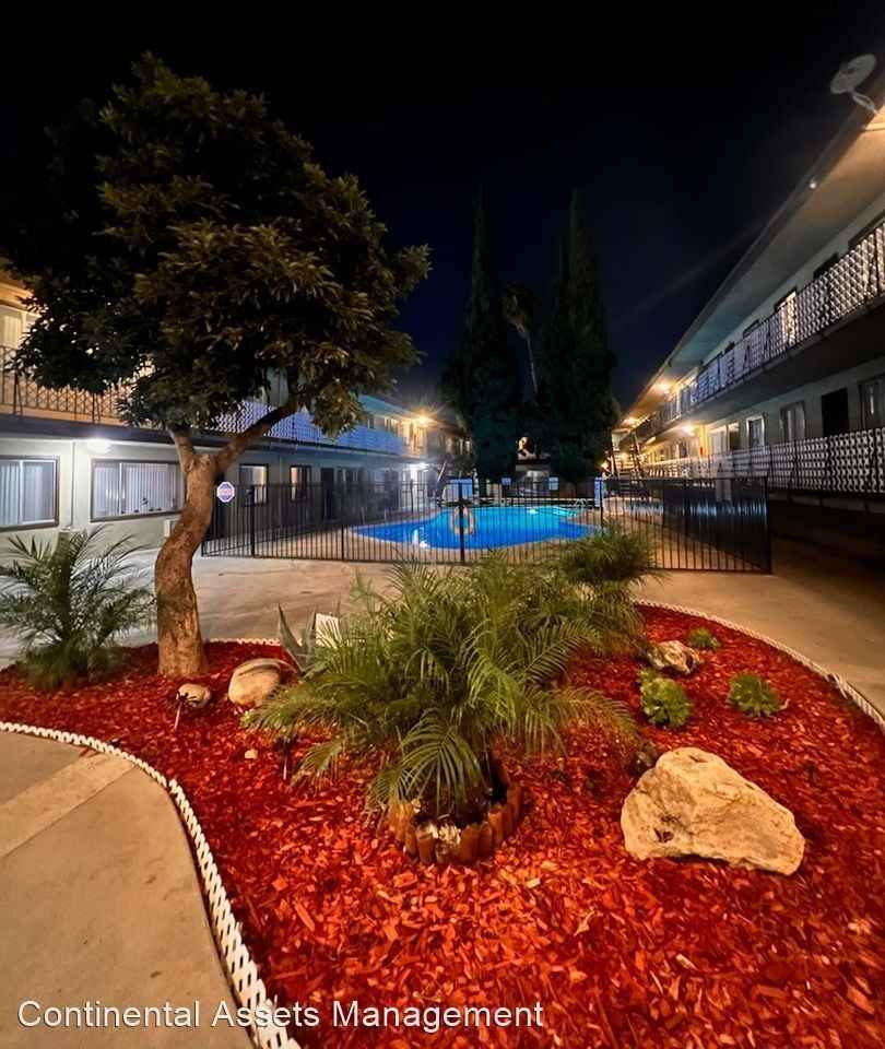 Hacienda Plaza Apartments 2001 & 2011 S. Hacienda Blvd, Hacienda