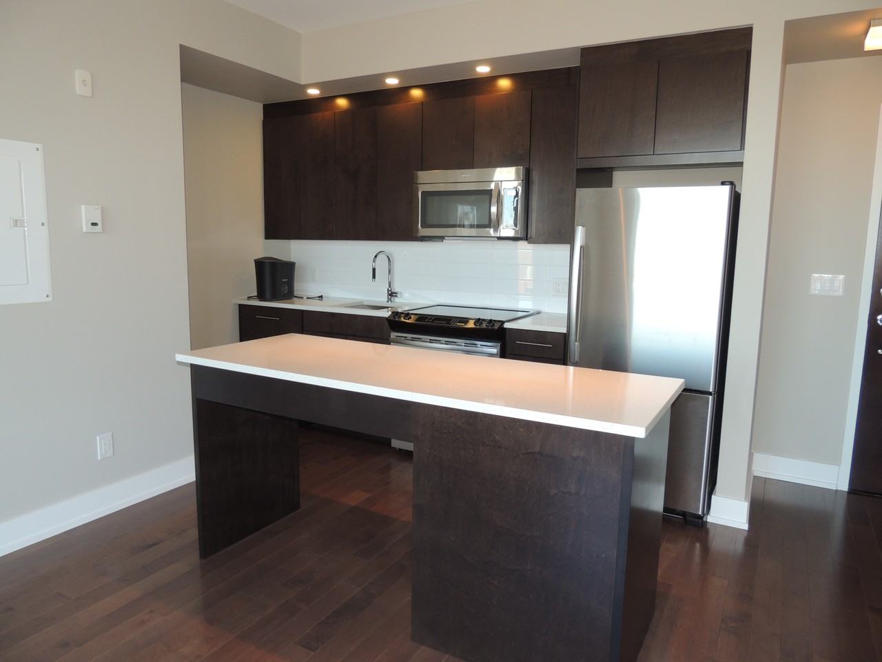 360 Patricia Avenue Unit 503, GREAT VIEW Apartments 360 Patricia Ave