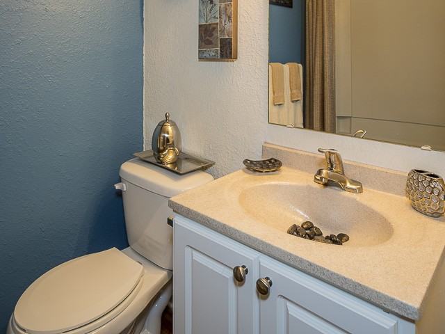 Landmark at Chesterfield Apartments 12821 Meadow Creek Ln, Pineville