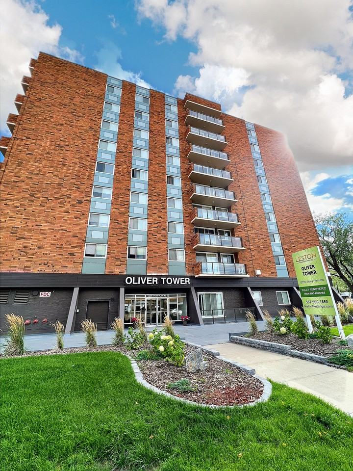 Oliver Tower Apartments 12225 Stony Plain Rd Nw, Edmonton, AB T5N 2C2