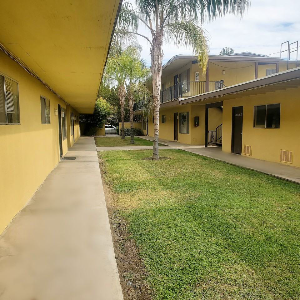 Encina Apartments in Central Visalia, Visalia, CA 93277 Zumper