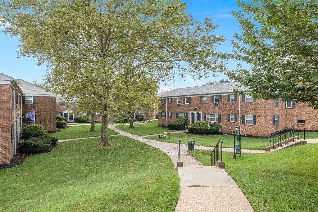 Grandview Gardens Apartments 145 Grandview Ave, Edison, NJ 08837 Zumper