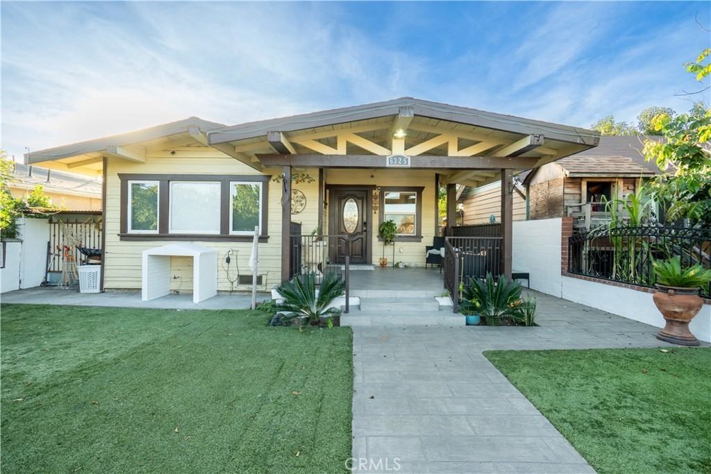 6325 Marbrisa Ave, Huntington Park, CA 90255 3 Bedroom House for 3,400