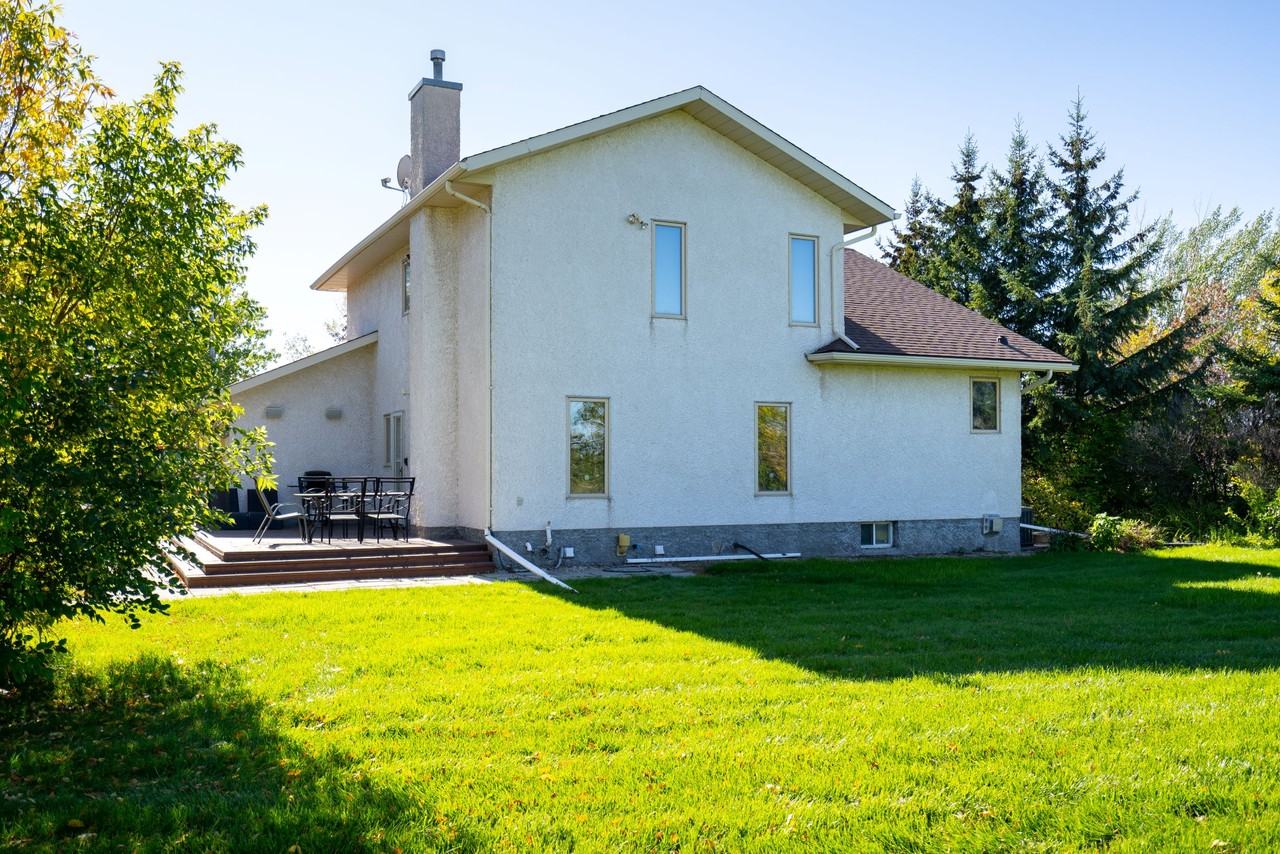 335 Minnehaha Avenue Apartments 335 Minnehaha Ave, West St Paul, MB