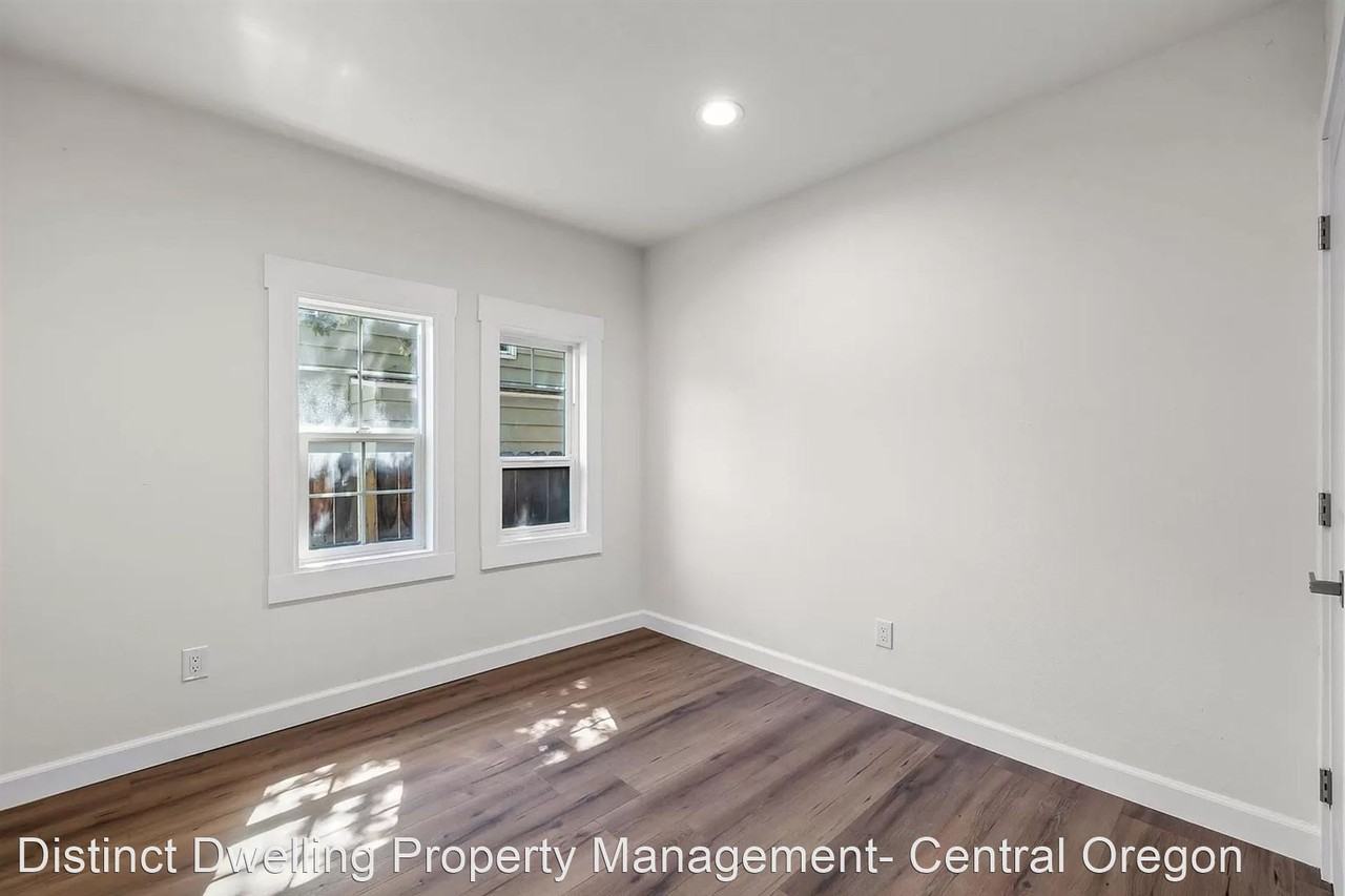 202 & 208 NE Juniper St Apartments in Prineville, OR 97754 Zumper