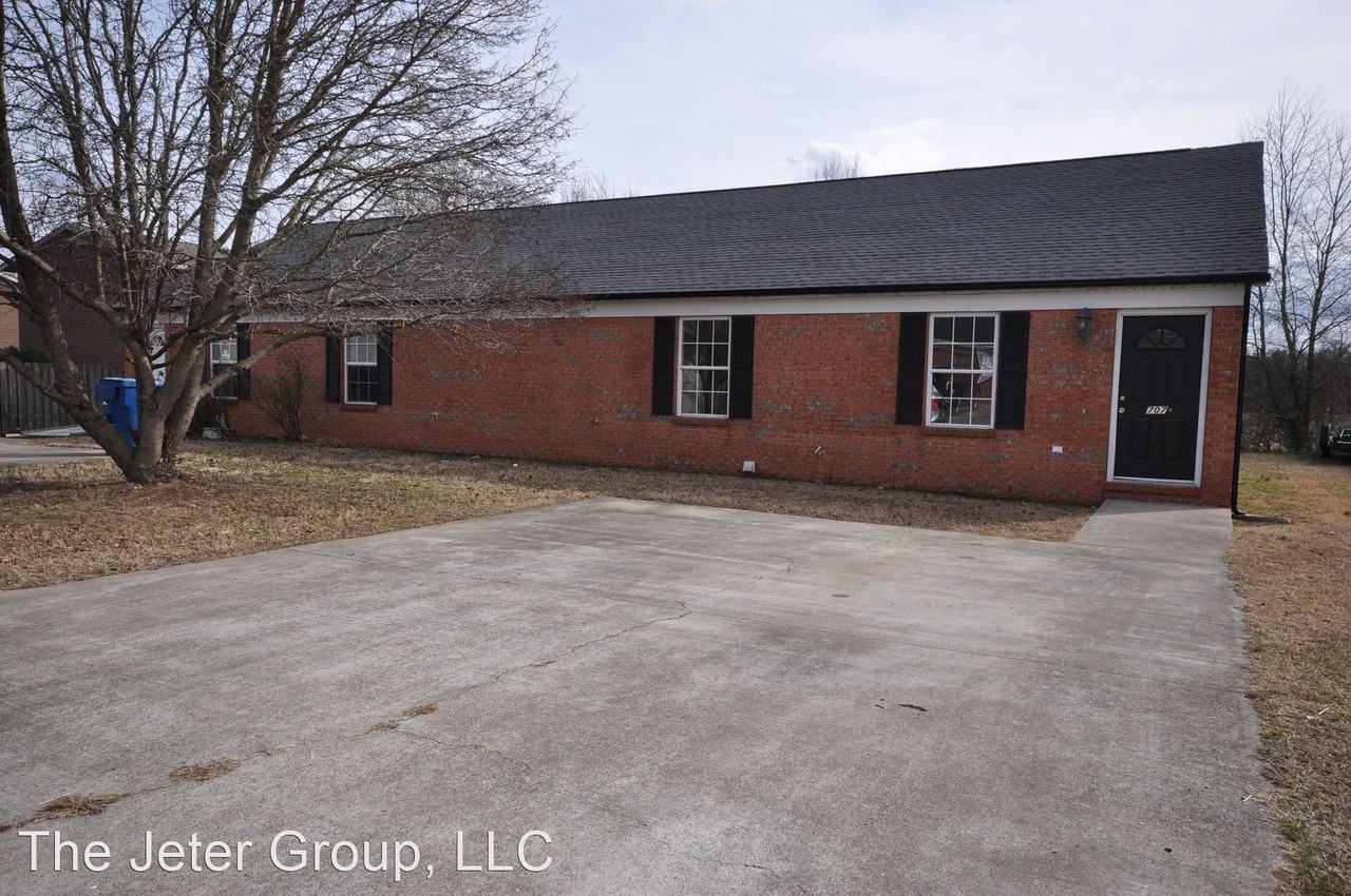 707 Bagwell Ct Apartments in Murray, KY 42071 Zumper