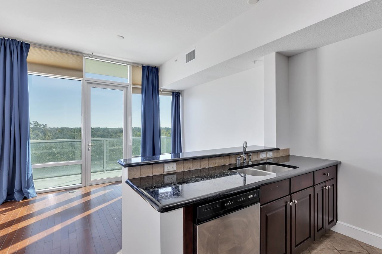 101 South Eola Drive 608Unit 608 608, Orlando, FL 32801 Studio Condo