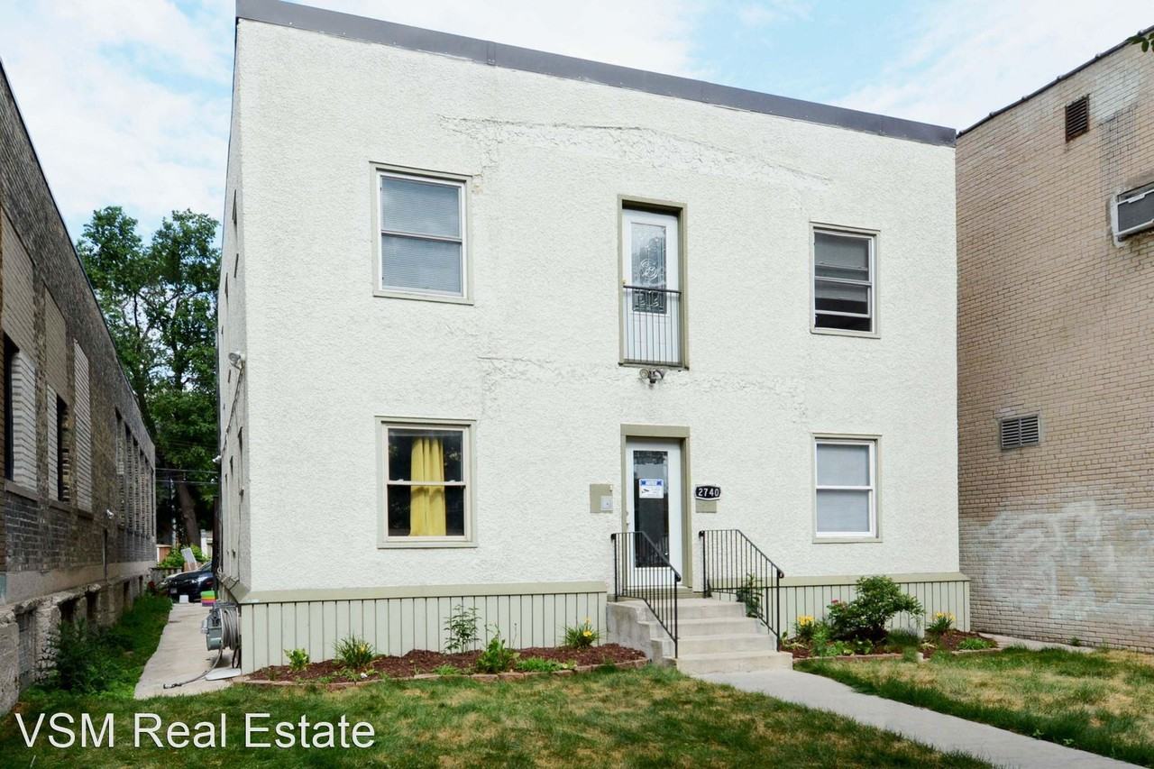 2740 Lyndale Ave S Apartments in Lowry Hill East, Minneapolis, MN 55408