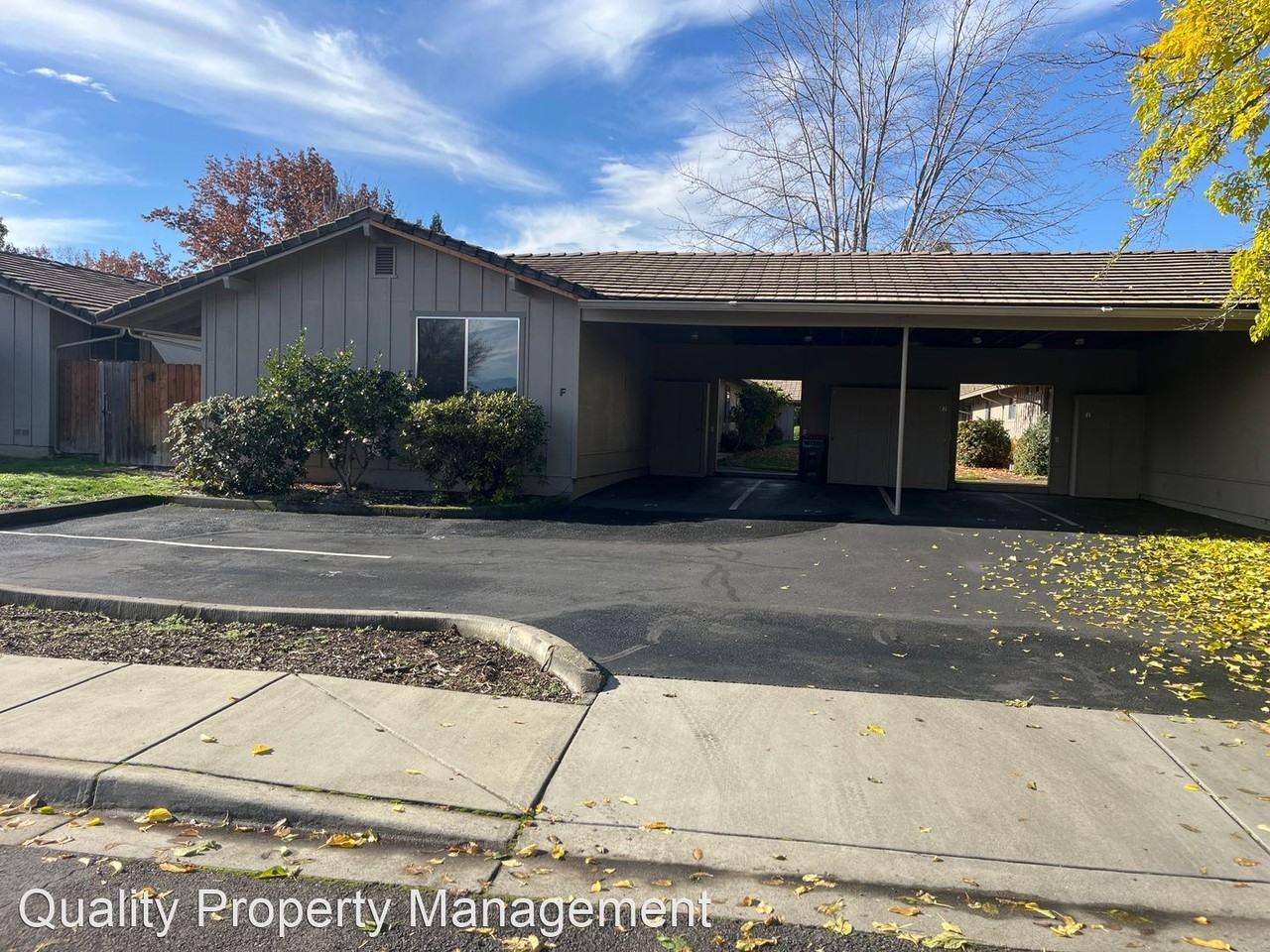 Shafer Ln F1, Jacksonville, OR 97530 1 Bedroom Condo for 1,375/month